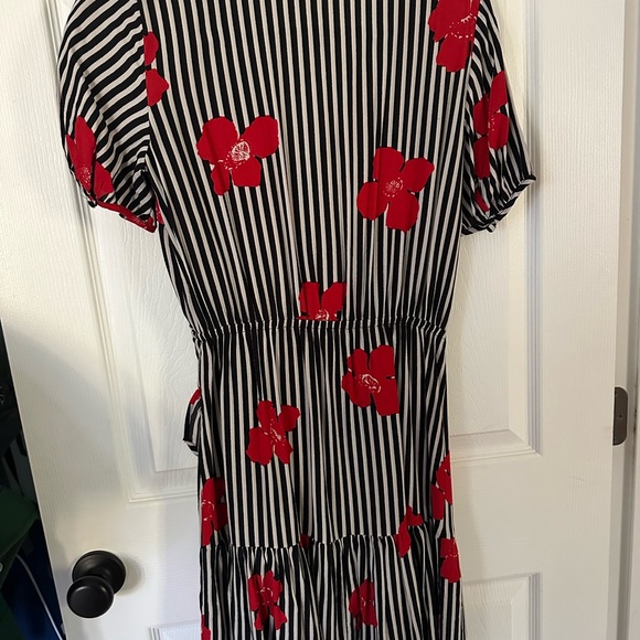 Madewell Ruffle Wrap Dress in Candied Orchid - Picture 7 of 7